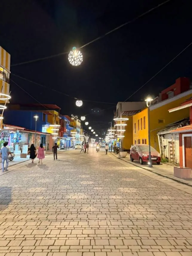 Decastone Noe by VYARA at Night Market, Daman